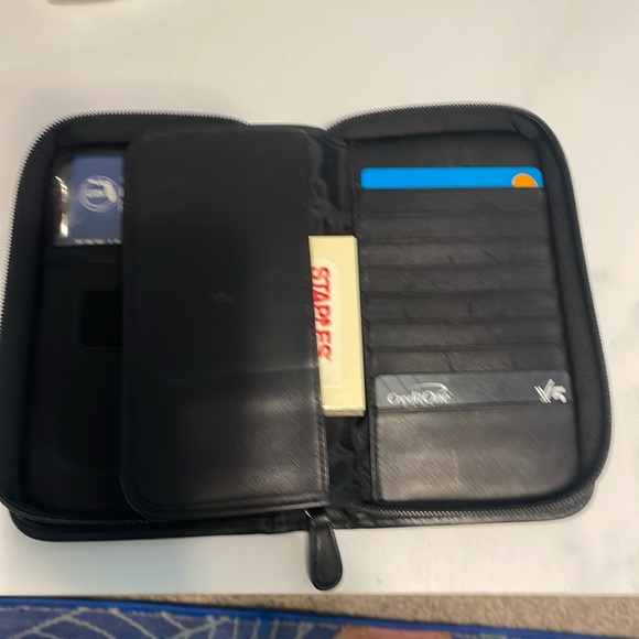 Vintage Coach leather - Zip card holder Wallet, Travel Organizer, Planner - Picture 8 of 14